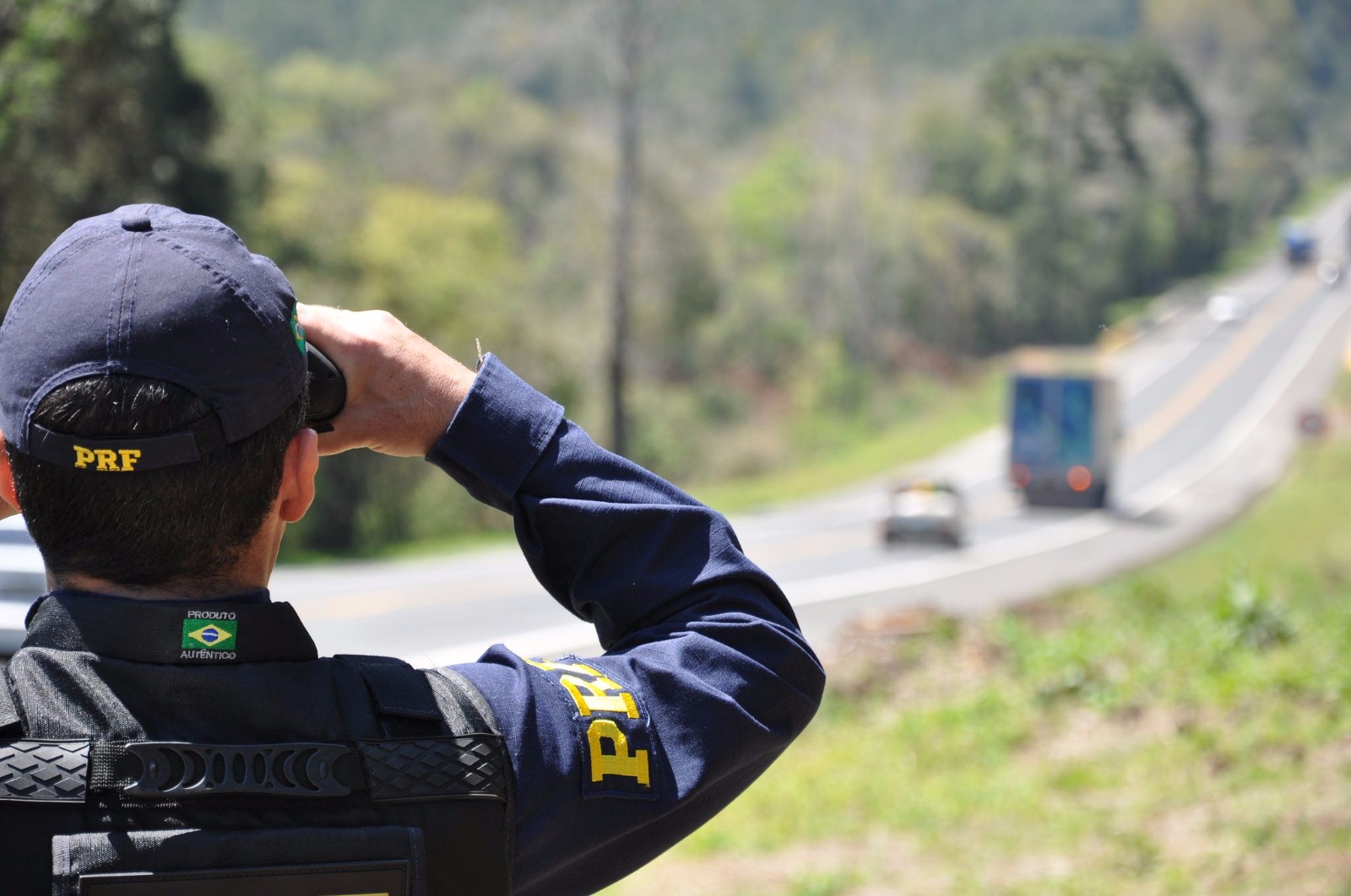 Polícia Federal faz operação contra roubos de carga em AL e mais cinco estados