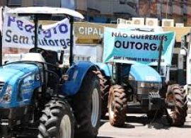 Primeiras audiências mostram rejeição unânime a pedágio com taxa de outorga no Paraná.