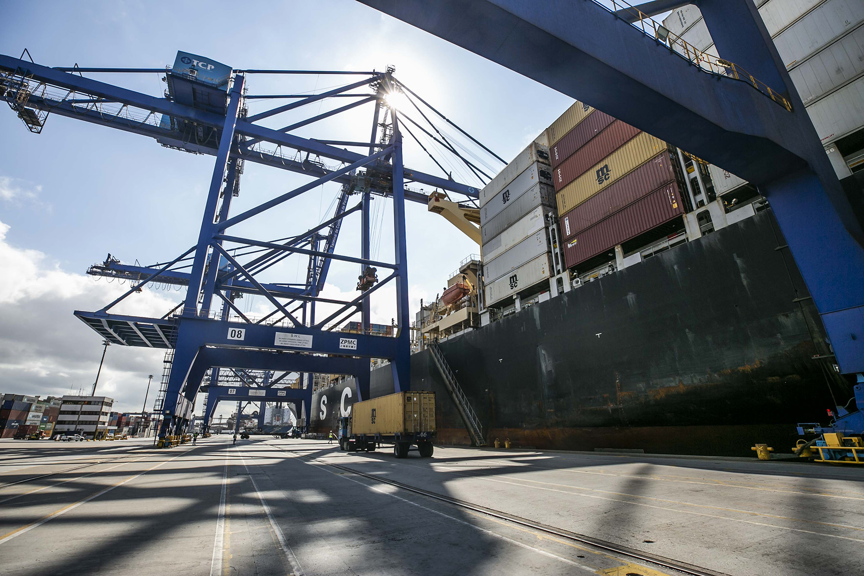 CBN - Apesar da pandemia de Covid-19, índice de exportações no Paraná está em alta