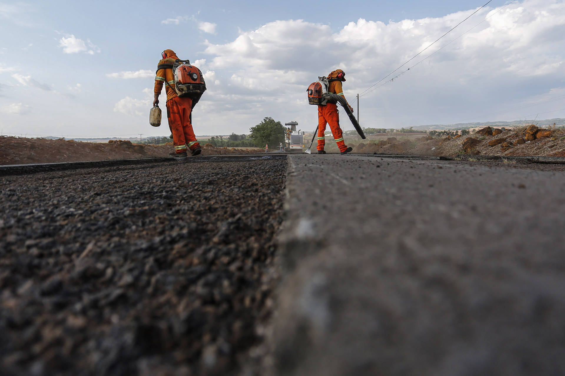 DER-PR conclui mais uma etapa da licitação para serviços em rodovias de municípios do Oeste