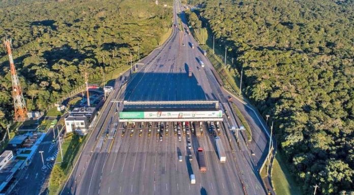Rodovias paranaenses podem ficar sem cobrança de pedágio por um ano