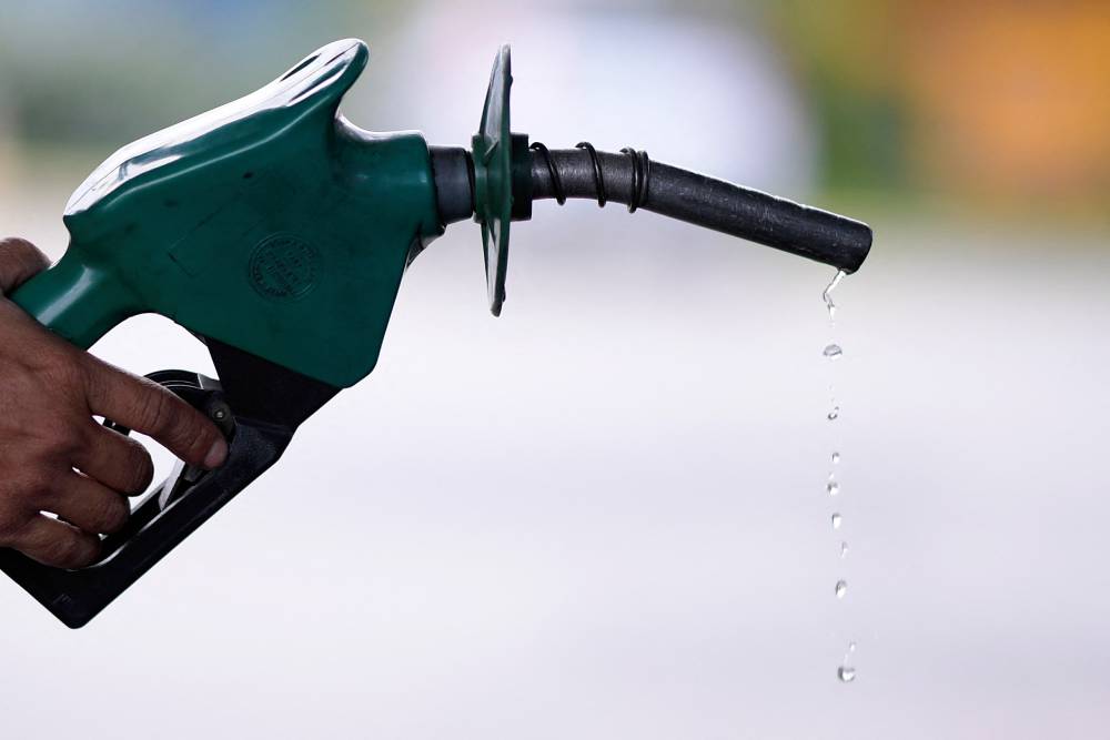 Petrobras diz que manterá política de preços