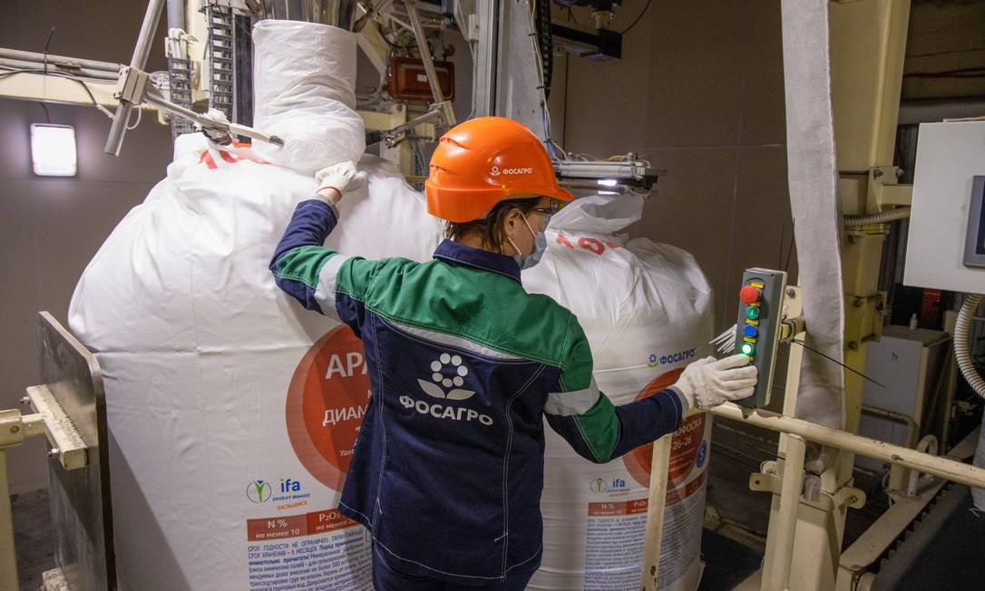 Agronegócio teme alta de fertilizantes para a próxima safra, em setembro, com impacto da guerra da Ucrânia