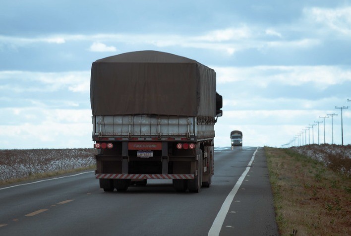 Transporte rodoviário de cargas do agro cresce 46%