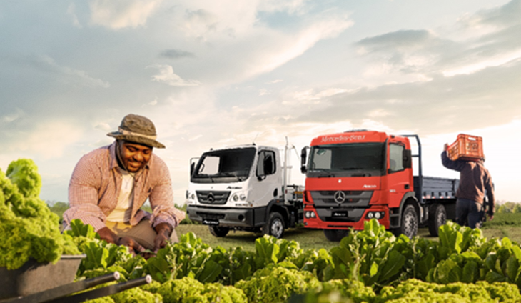Mercedes-Benz promove test-drive com Accelo e Atego para motoristas na Ceasa de Anápolis