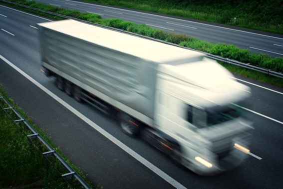 Perspectivas para o mercado de transporte rodoviário de cargas em 2023