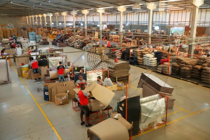 Paraná colocou 61,6 mil jovens no mercado de trabalho em 2023, melhor resultado do Sul