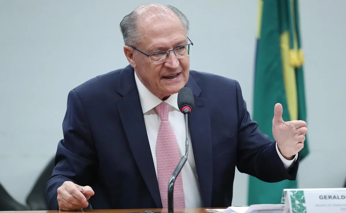 Alckmin defende no Congresso descarbonização da economia e modernização da indústria