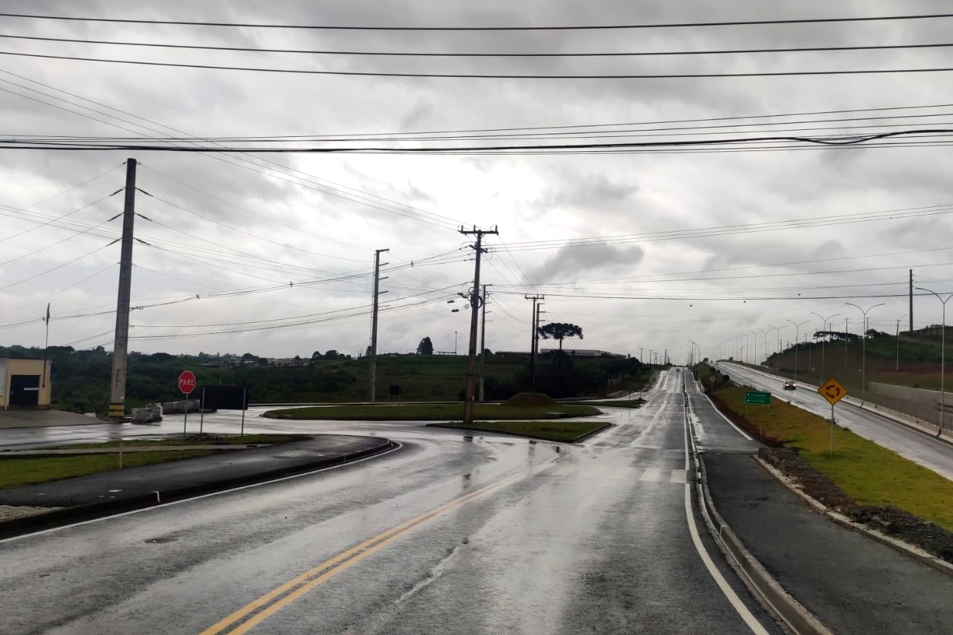 Mesmo com chuvas, DER/PR conclui e libera nova trincheira em Guarapuava