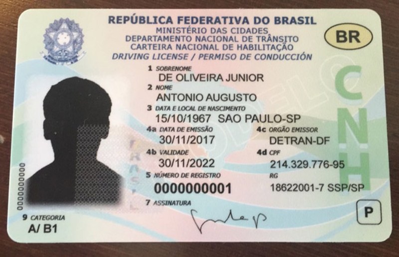 Nova CNH será de plástico e terá chip