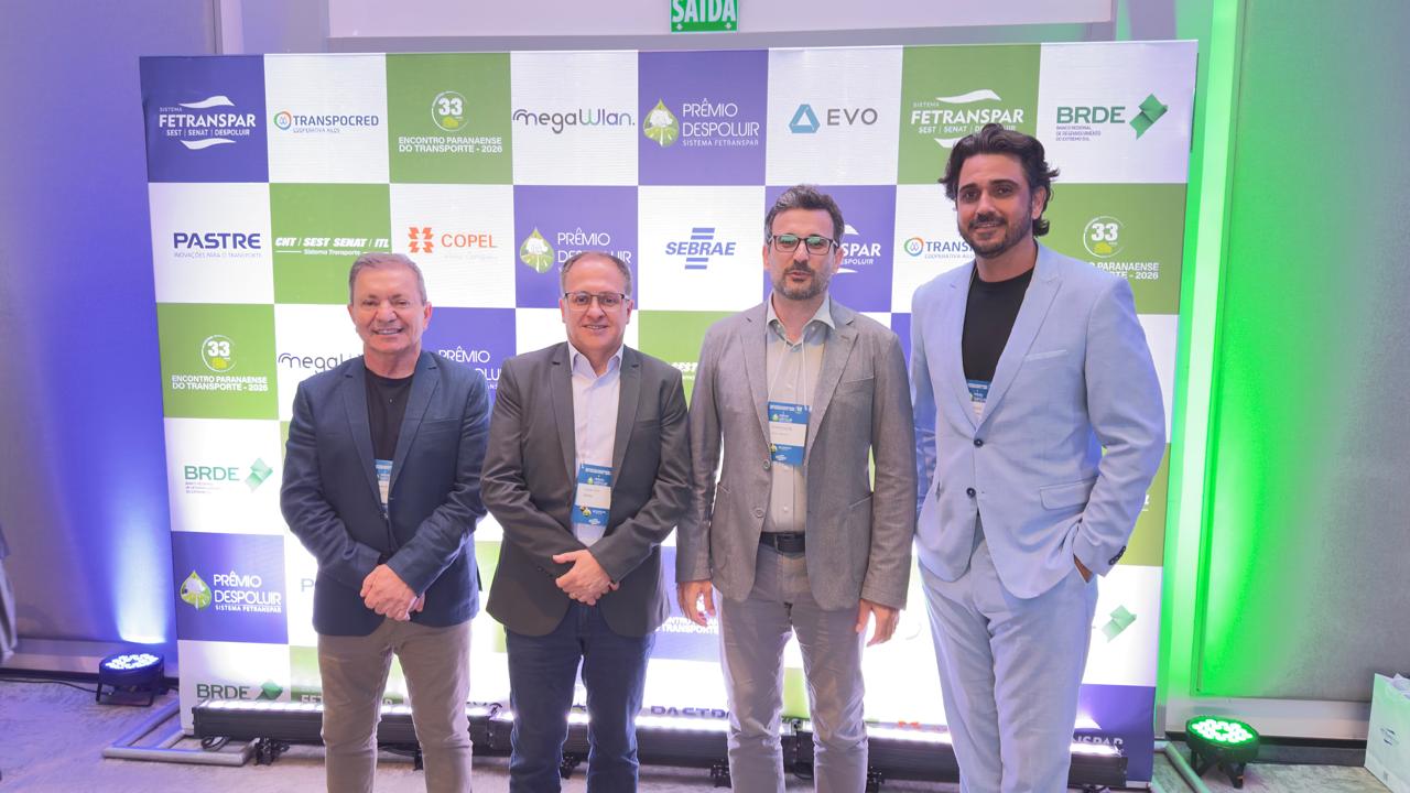 SINTROPAR marca presença no Encontro Paranaense do Transporte, Prêmio Despoluir e celebração dos 33 anos da FETRANSPAR